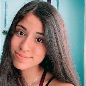 Meet your Posher, Natalia